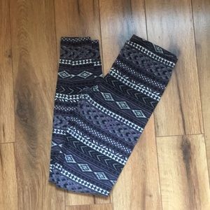 Forever 21 tribal print leggings